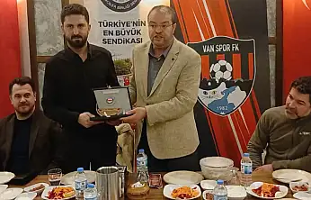 Vanspor camiası, Memur-Sen'in yemeğinde bir araya geldi