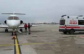 Yenidoğan bebek uçak ambulansla Konya'ya sevk edildi