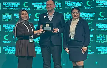 Yeşilay Van Şubesi, bağımlılıkla mücadelede başarısıyla ödüllendirildi