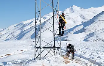 Yoğun kar yağışı nedeniyle vedaş teyakkuzda