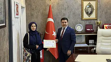 Kur’an-ı Kerim’i güzel okuma yarışmasında Türkiye ikinciliği Özalp’a geldi
