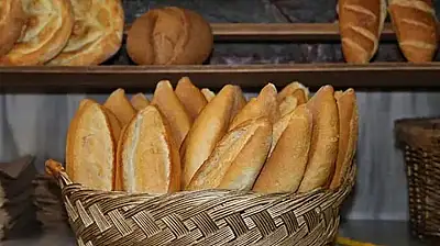 Bazı fırınlar zam kararını beklemeden fiyat artışına gitti