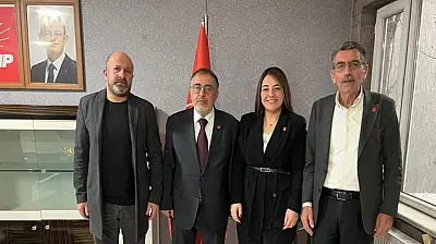 Cumhuriyet Partisi Van İl Başkanı Aslan CHP'ye katıldı