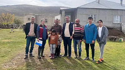 Muradiye'de buzağı ölümlerini azaltmaya yönelik eğitim seferberliği