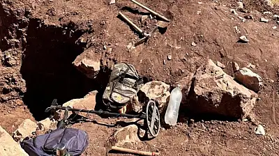 Van'da kaçak kazı yapan 2 kişiye adli işlem yapıldı