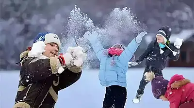Van'da okul tatili bir gün daha uzatıldı