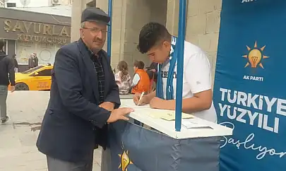 AK Parti İpekyolu Gençlik Kolları üye kayıtlarına hız verdi
