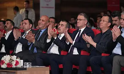 Bakan Tekin Van'da