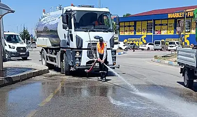Büyükşehir'den, bayram temizliği çalışması...