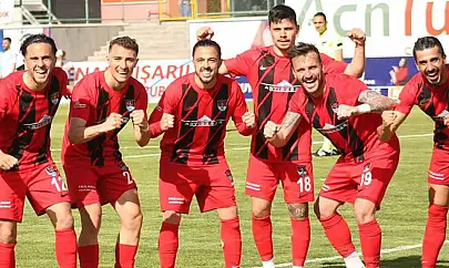 Tuşba Belediyesi Vanspor için dev ekran kuruyor
