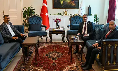 Vali Balcı, MHP İl Başkanı Güngöralp'ı kabul etti