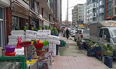 Van'da kaldırım işgalleri bitsin artık