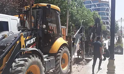 VASKİ su patlağı arızasını giderdi