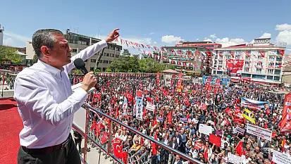 CHP Genel Başkanı Özgür Özel: Van sorunlarla boğuşan bir il