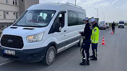 Muradiye'de okul servislerine sıkı denetim