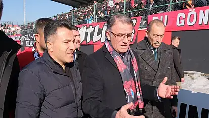 Vali Balcı'dan Vanspor'a ulaşım desteği