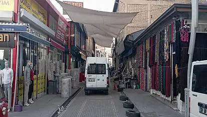 Vanlı esnaftan sıcak havalara karşı önlem