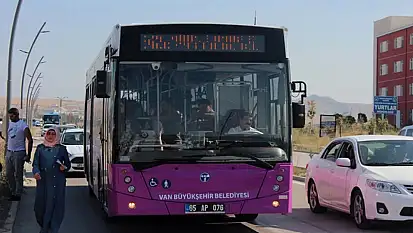 Vanlılardan Büyükşehir Belediyesi'ne çağrı: Mor otobüslere yapılan zam geri alınsın