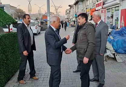 Güngöralp, Çaldıran'da esnaflarla buluştu