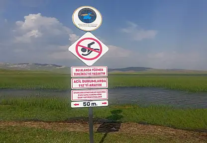 İpekyolu Belediyesi Keşiş Gölü'ne uyarı levhaları astı