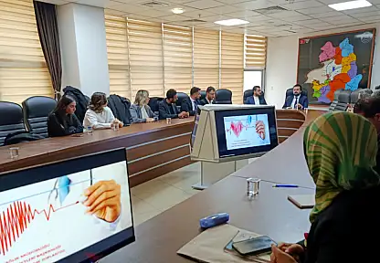 Van'da 1. basamak sağlık hizmetleri masaya yatırıldı