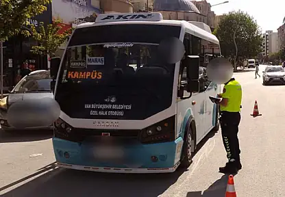 Van'da 38 araç trafikten men edildi