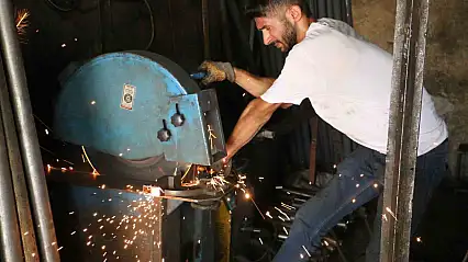 200 Derecede ekmek mücadelesi