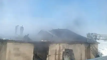 Çaldıran'da ev yangını