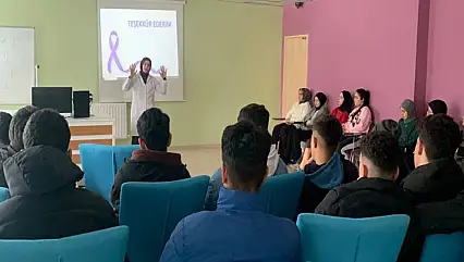 Erciş'te gençlere sağlık eğitimi