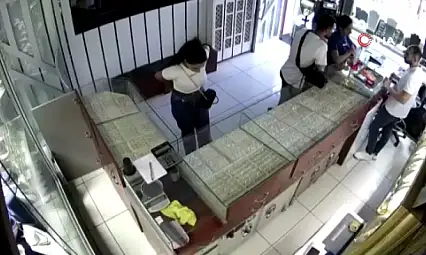 Bilişim hırsızlığı yoluyla arkadaşının 780 bin TL'sini kendi hesabına aktaran kadın tutuklandı