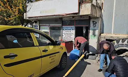 Lastikçilerde kışlık lastik yoğunluğu