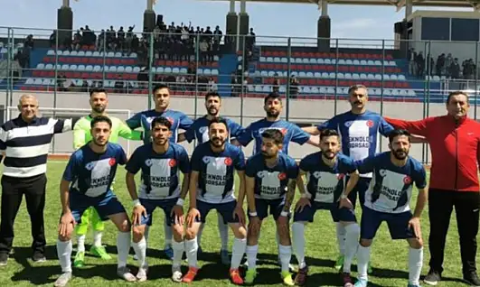Başkalespor Teknik Direktörü Kinyas Turan yaşamını yitirdi