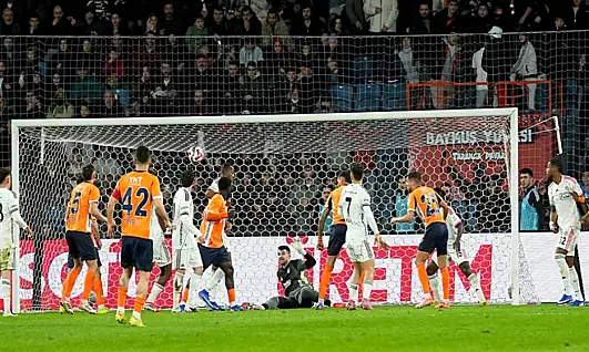 Beşiktaş, Başakşehir'de hata yapmadı