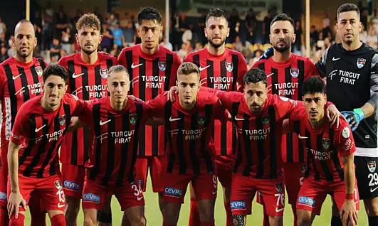 Vanspor vasat futboluyla avantajı Aksaray'a kaptırdı