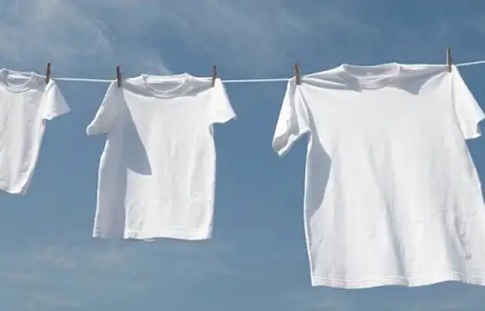 Bu temizlik tüyosu ile hayatınız kurtulacak! Çamaşırlarınız bembeyaz olacak