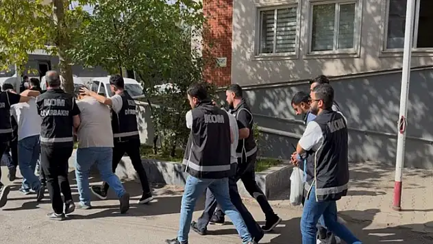 12 ilde silah kaçakçılığı operasyonu