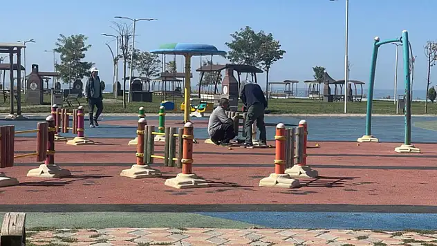 15 Temmuz Parkı'nda bakım onarım çalışması
