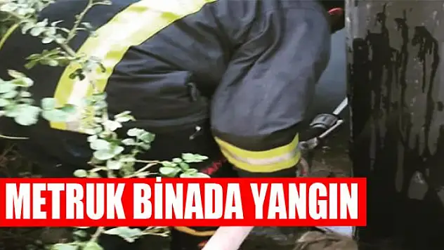 Metruk binada yangın