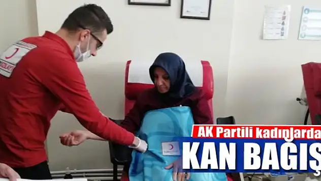AK Partili kadınlardan kan bağışı