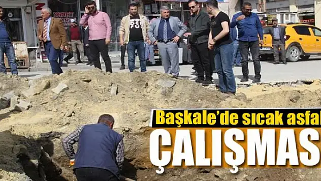 Başkale'de sıcak asfalt çalışması
