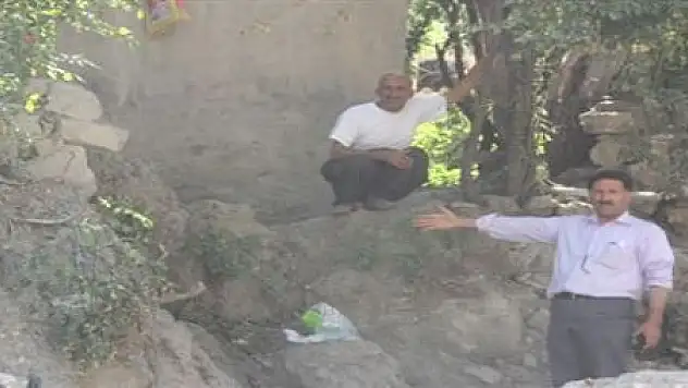 200 Hanelik Mahalle Tehlikede