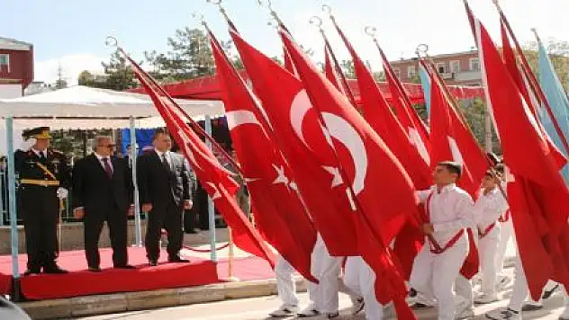 CUMHURİYET  BAYRAMI COŞKUYLA KUTLANDI