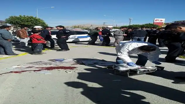 TRAFİK KAZASI 1  ÖLÜ