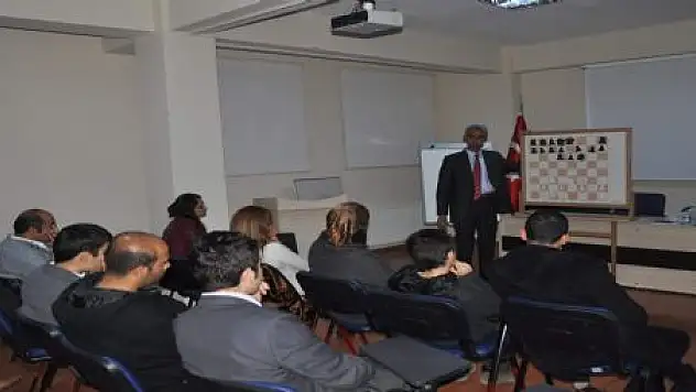 SATRANÇ KURSLARI DEVAM EDİYOR
