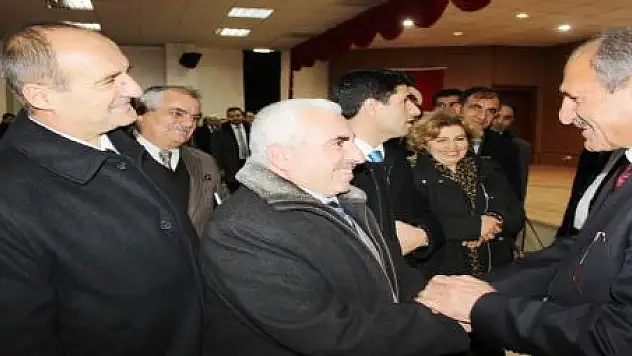 SAYILIR VAN'A VEDA EDİYOR