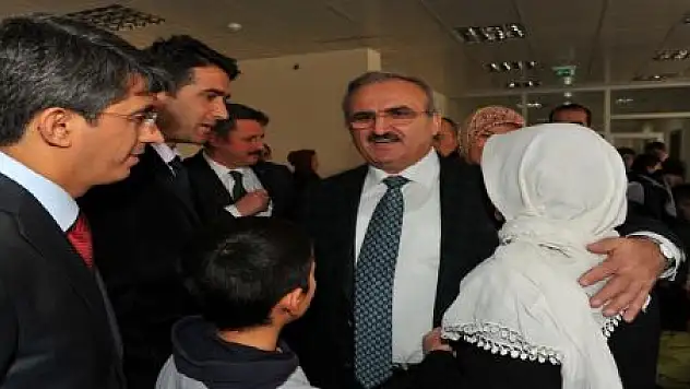 VALİ EŞİYLE BİRLİKTE ÇOGEM'DE