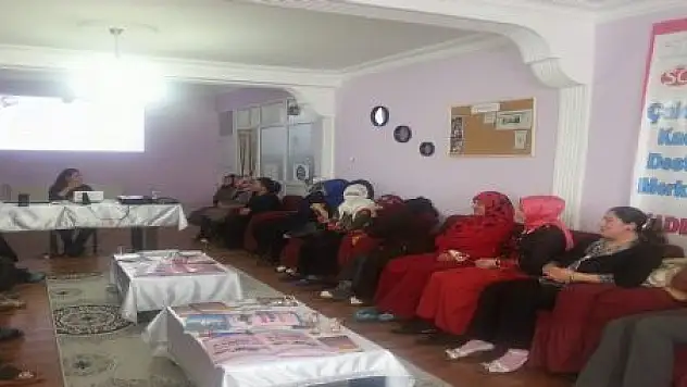ÇALDIRAN'DA KADINA ŞİDDET KONFERANSI