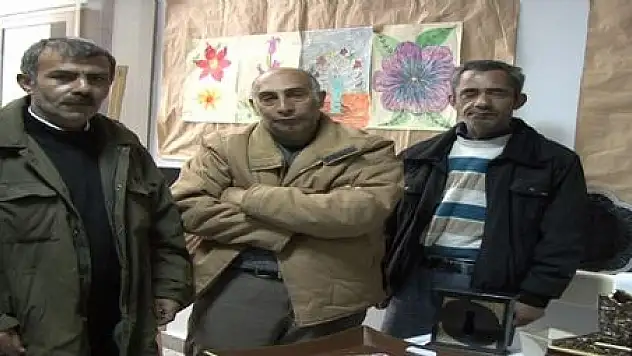 HASTALAR EL EMEKLERİNİ SERGİLEDİLER