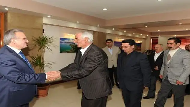 KARALOĞLU, ÇALDIRANLI MUHTARLARI DİNLEDİ