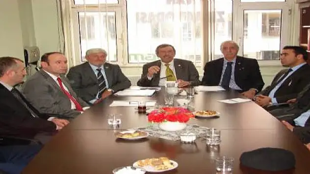 HAYVANCILIK SORUNLARI MASAYA YATIRILDI